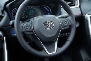 Toyota RAV4 PHV 2020 года  (JP)